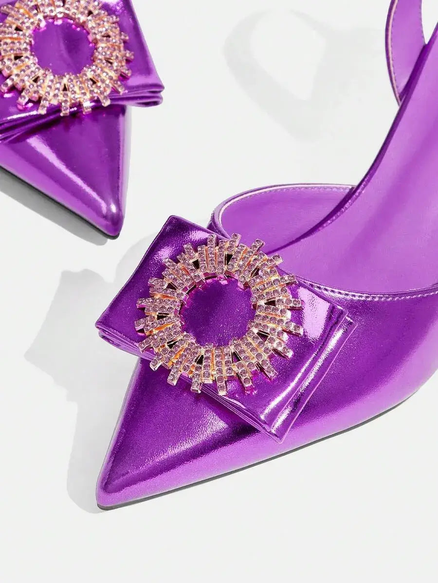 Tacones de aguja minimalistas