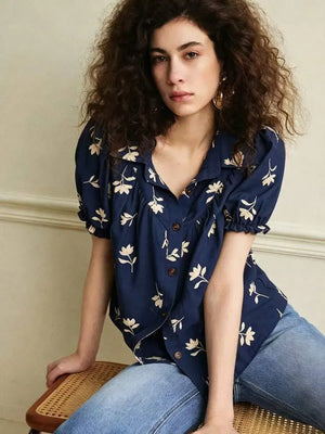 Blusa bordada estilo francés