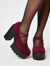 Zapatos estilo punk rock con hebilla