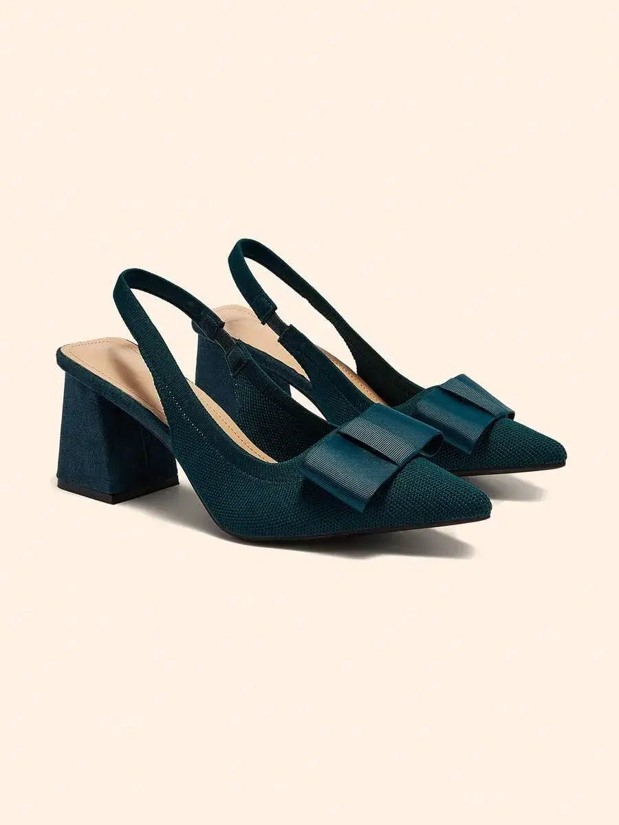 Zapatos de tacón de bloque con lazo