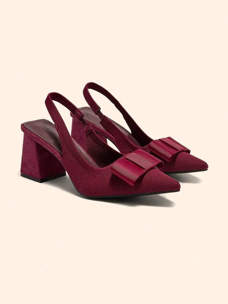 Zapatos de tacón de bloque con lazo