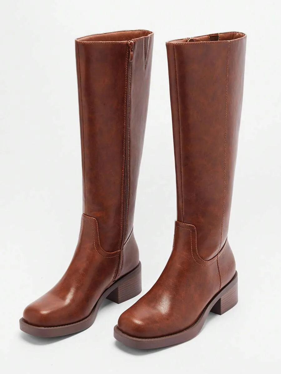 Botas altas hasta la rodilla con tacón