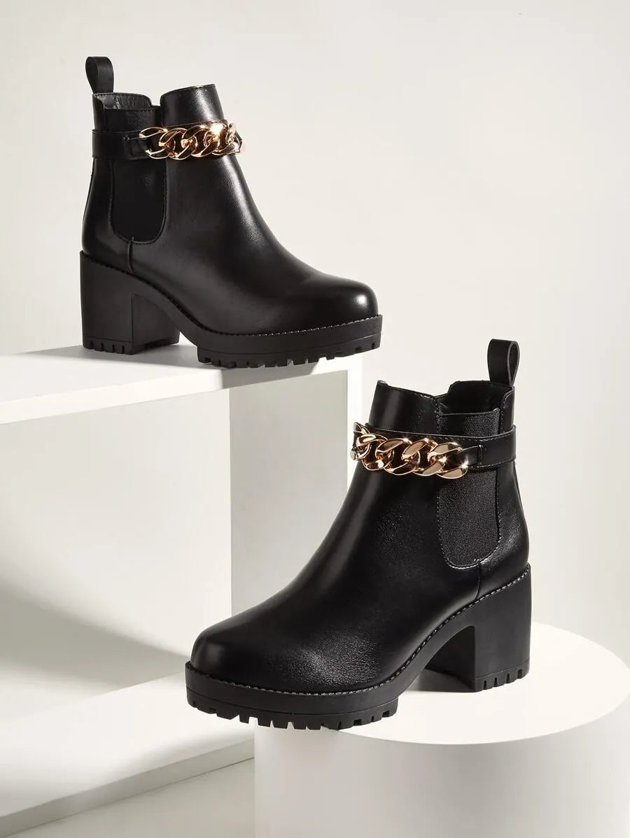 Botas de moda para mujer