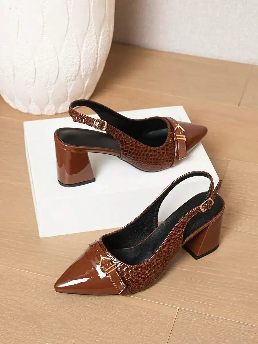 Zapatos tacón alto con espalda abierta