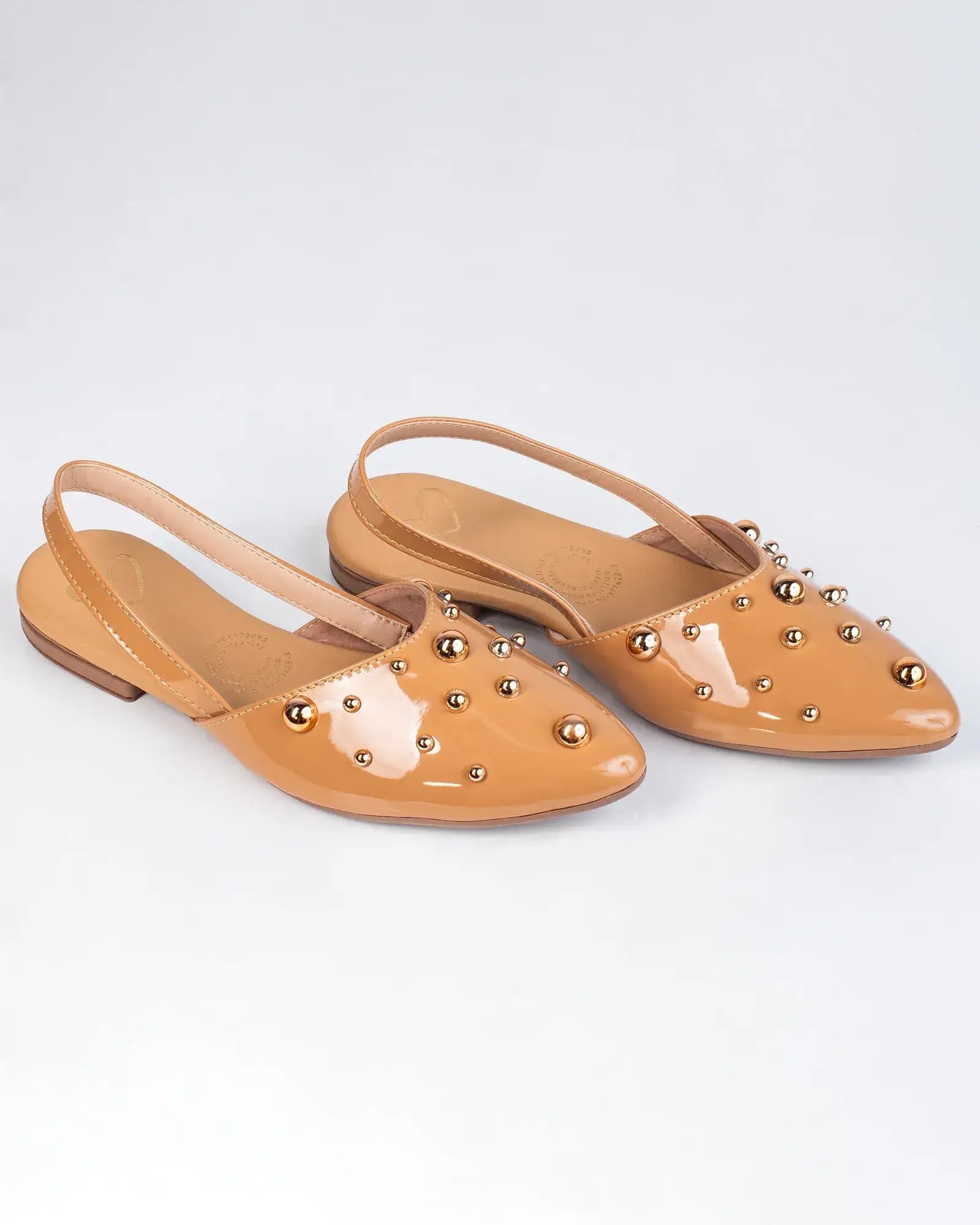 Baletas de tachuela con elástico