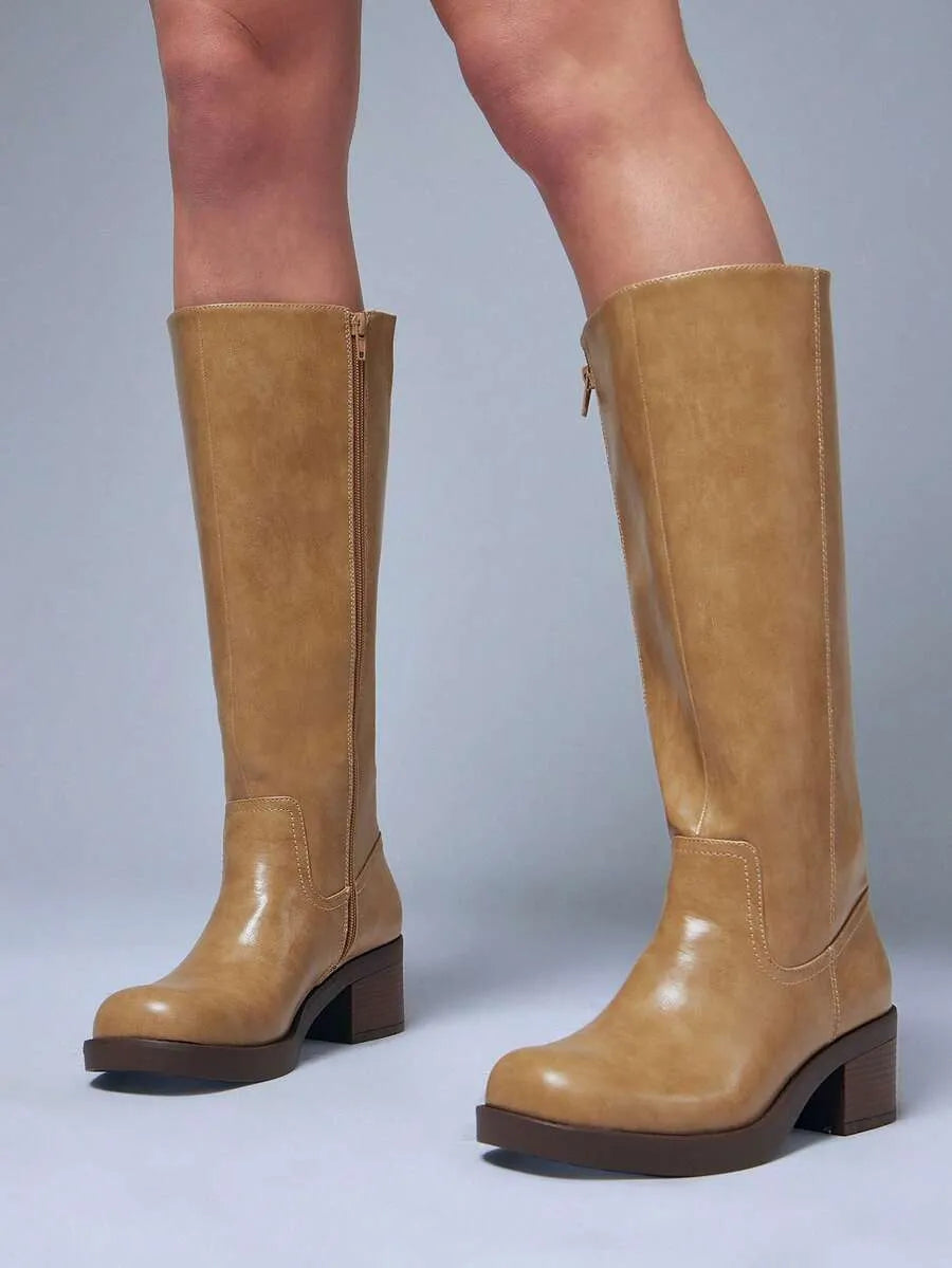 Botas altas hasta la rodilla con tacón