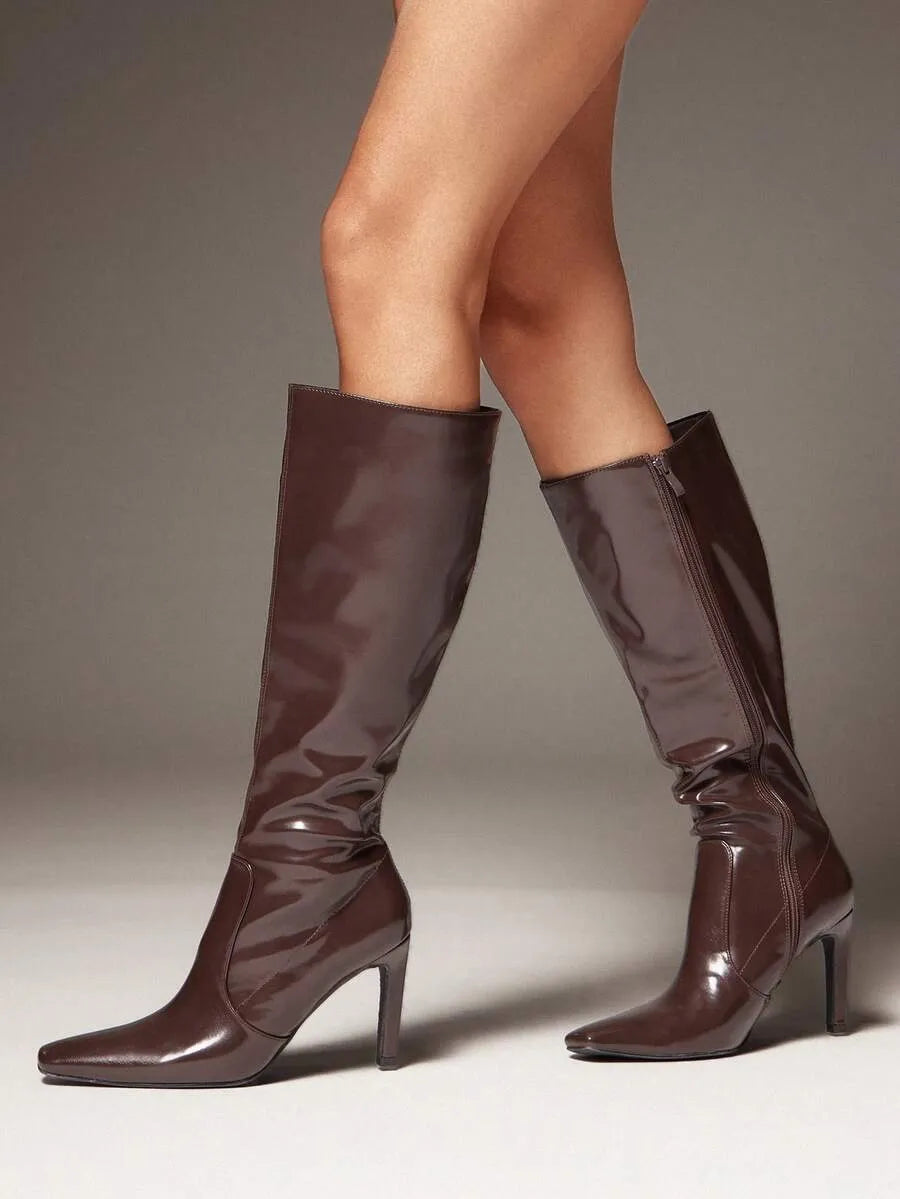 Botas hasta la rodilla con tacón de aguja