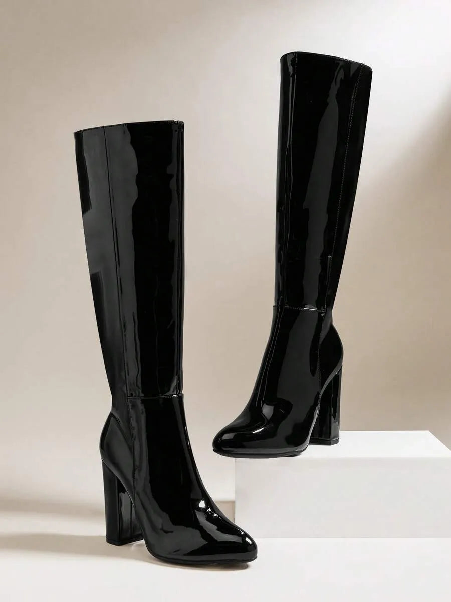 Botas altas hasta la rodilla con tacón