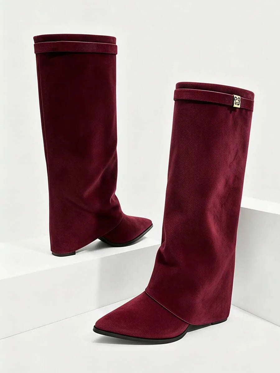 Botas altas de tacón alto con punta