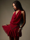 Vestido de fiesta corto con cuello halter drapeado en gasa