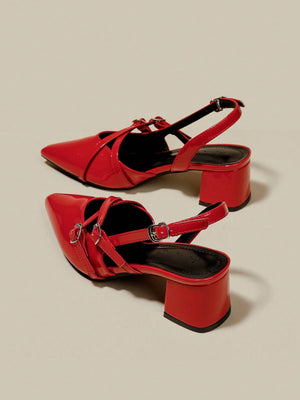 Tacones de plataforma con punta puntiaguda
