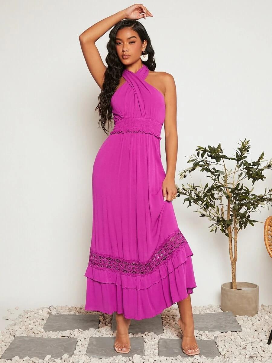 Vestido halter con tira cruzada de espalda abierta con cordón con encaje bajo con fruncido