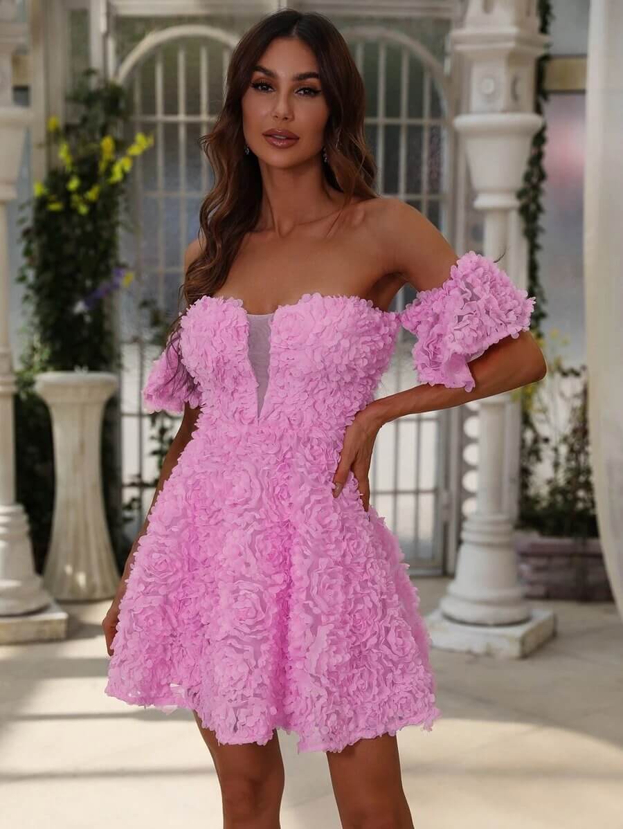 Vestido de hombros descubiertos de malla aplique floral